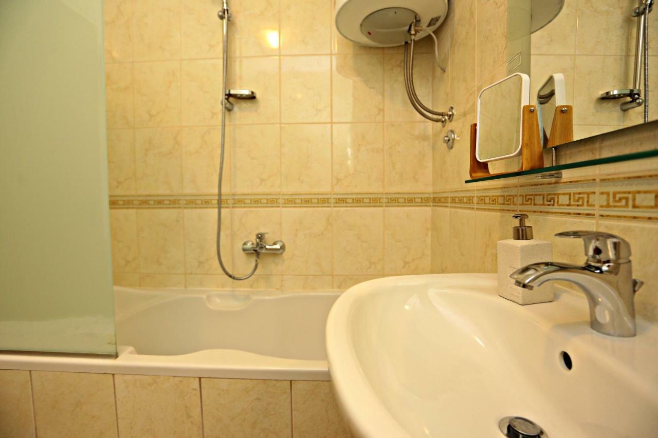 Apartman Lucita สปลิท ภายนอก รูปภาพ