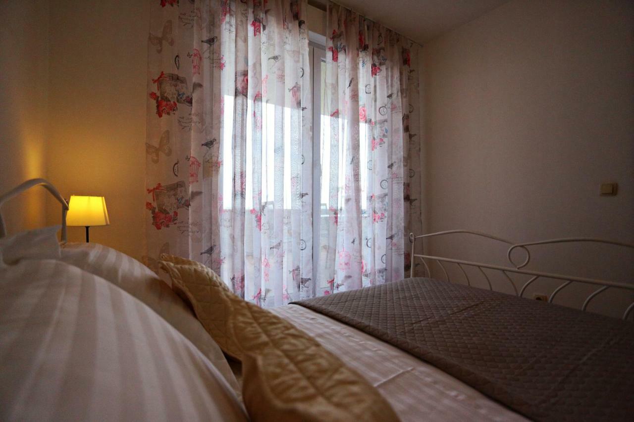 Apartman Lucita สปลิท ภายนอก รูปภาพ