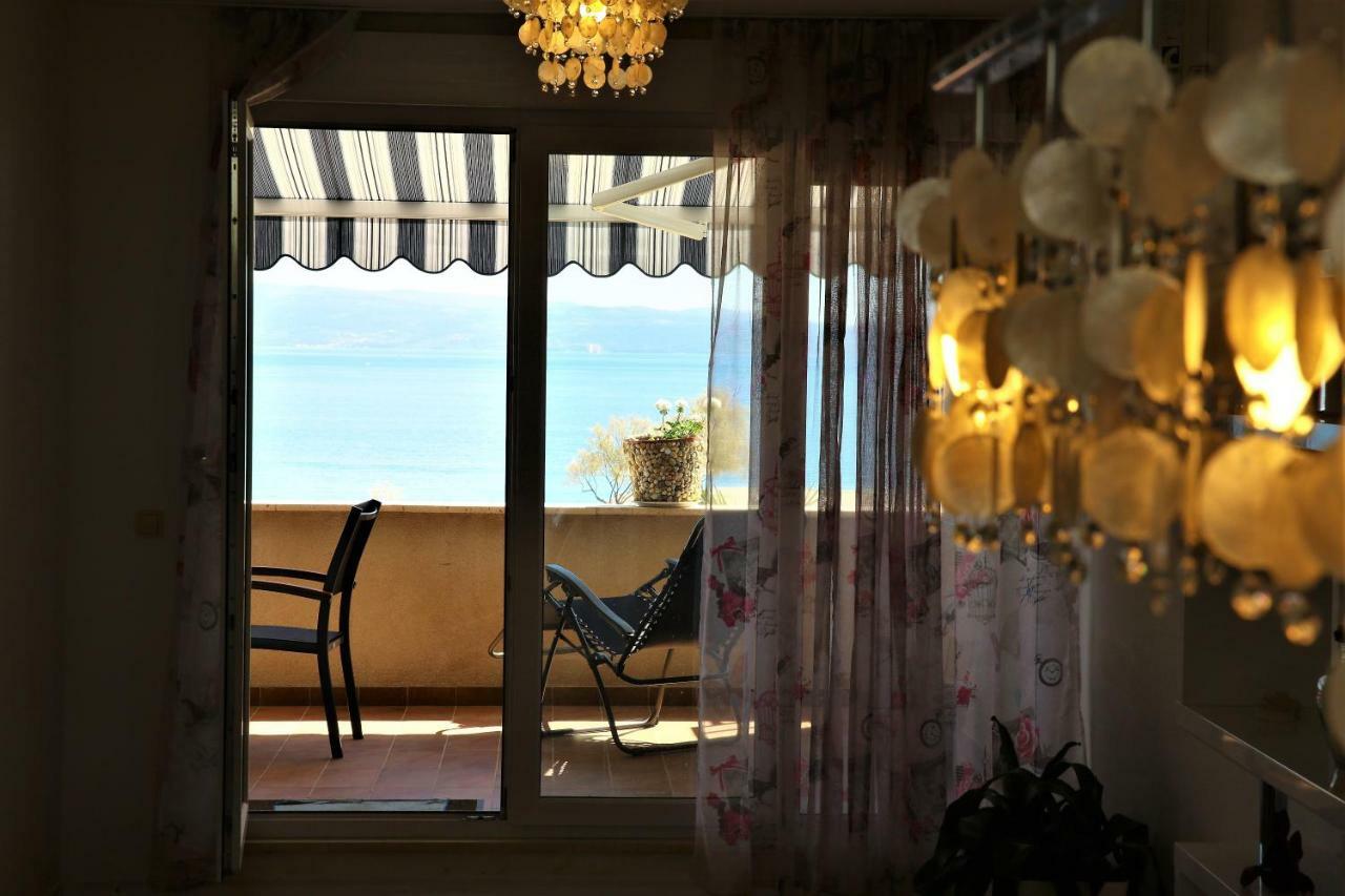 Apartman Lucita สปลิท ภายนอก รูปภาพ