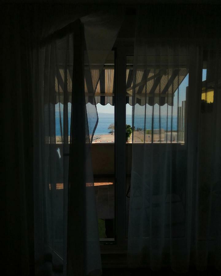 Apartman Lucita สปลิท ภายนอก รูปภาพ